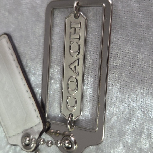 Coach White Leather Keychain with Tags - Picture 2 of 5